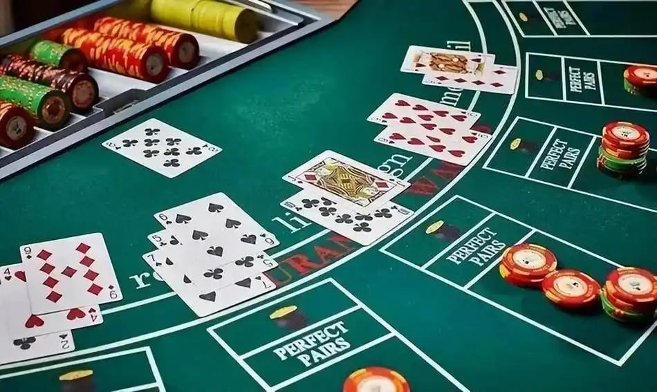 Người chơi Việt Nam trải nghiệm slot online nổ hũ trên điện thoại 7msports